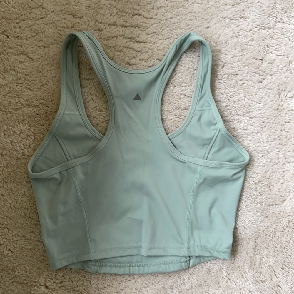Balance athletica roam tank color: coastline